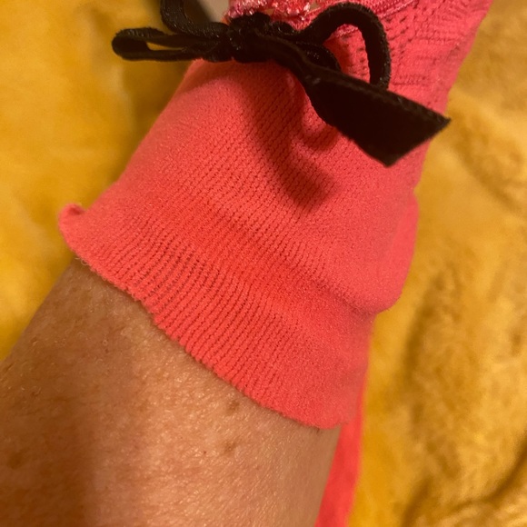NWT Gucci pink Moulinoir Bow Socks over the knee lace socks. Velvet bow large - Picture 14 of 16